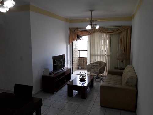 Apartamento, código 1402 em Santos, bairro Embaré