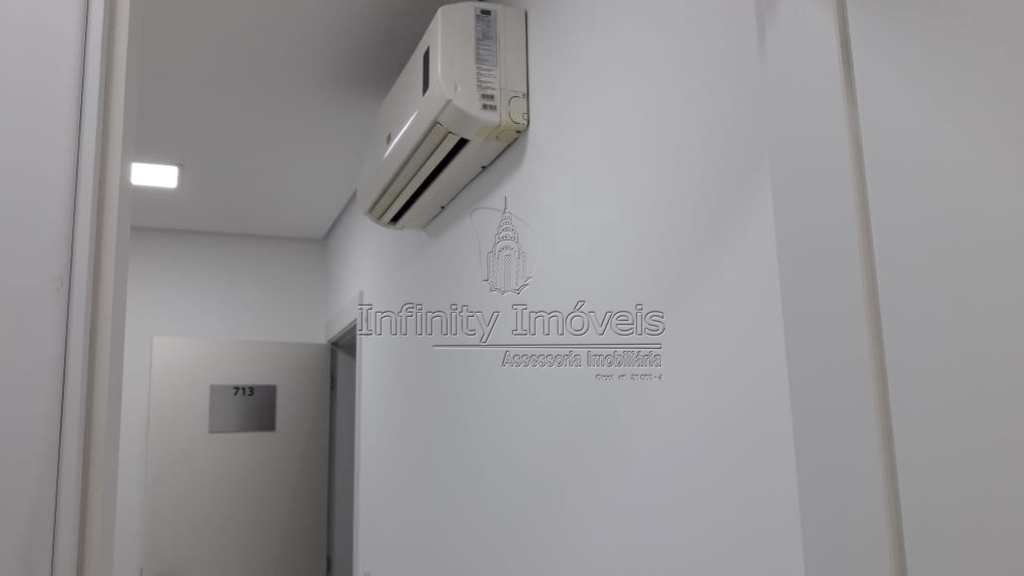Sala Comercial em Santos, no bairro Valongo