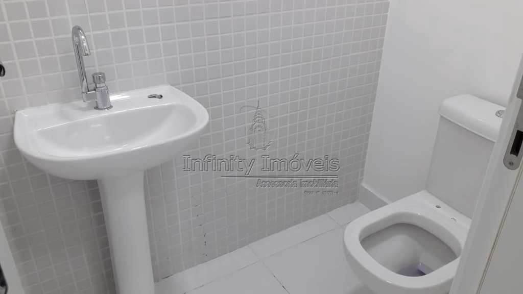 Sala Comercial em Santos, no bairro Valongo