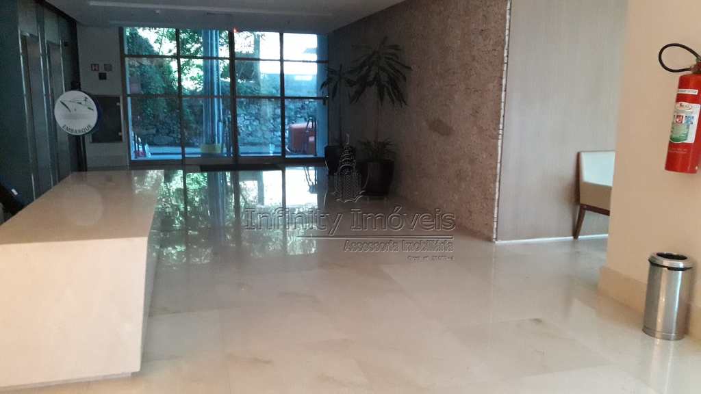 Sala Comercial em Santos, no bairro Valongo
