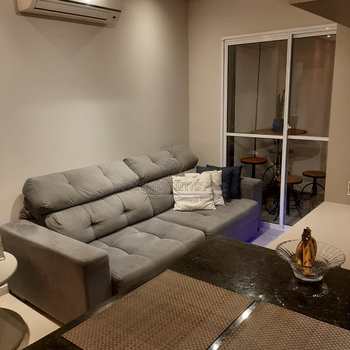 Apartamento em Santos, bairro Macuco