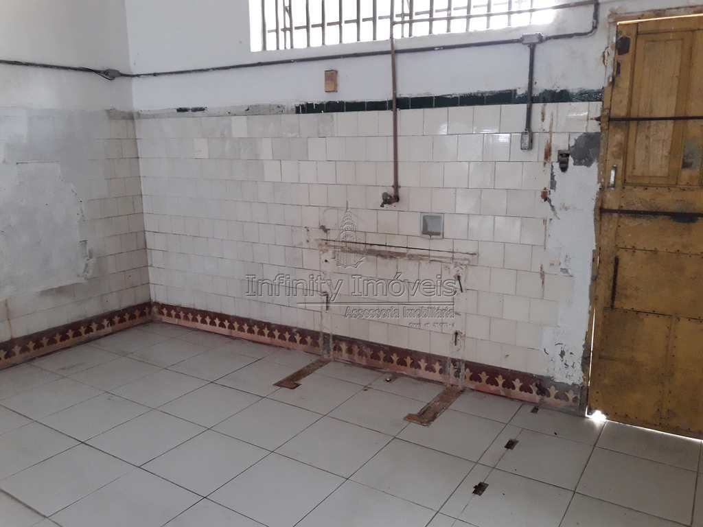 Prédio Comercial em Santos, no bairro Ponta da Praia