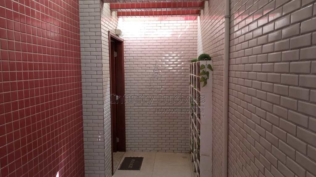 Sobrado de Condomínio em Santos, no bairro Embaré