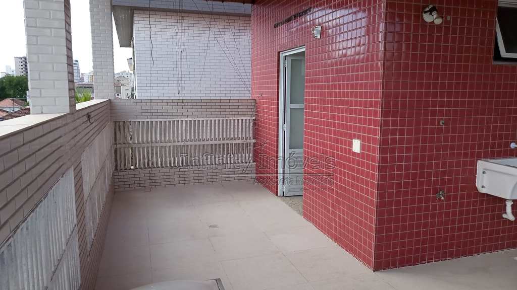 Sobrado de Condomínio em Santos, no bairro Embaré