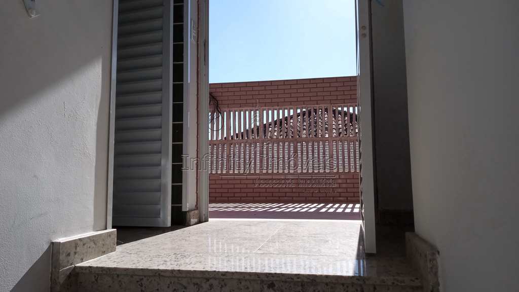 Sobrado de Condomínio em Santos, no bairro Embaré