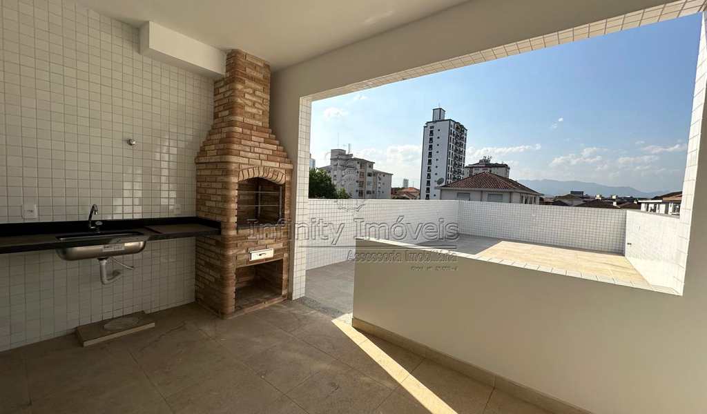 Casa em Santos, bairro Boqueirão