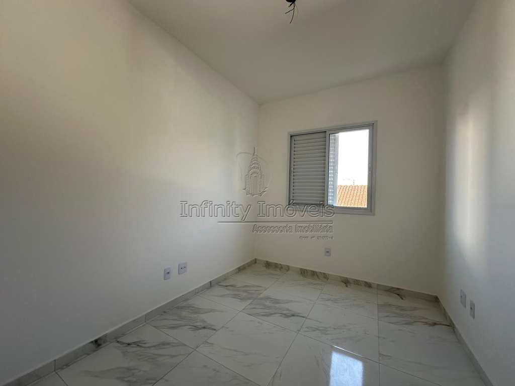 Casa em Santos, no bairro Boqueirão