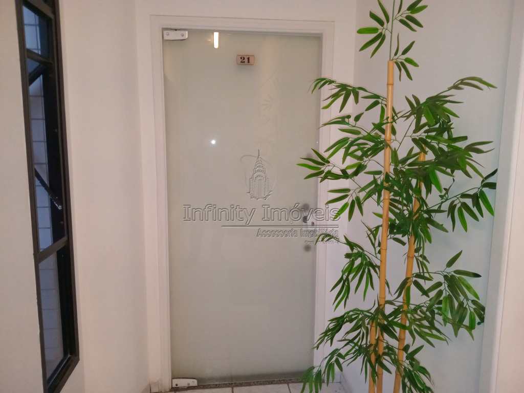 Conjunto Comercial em Santos, no bairro Vila Mathias