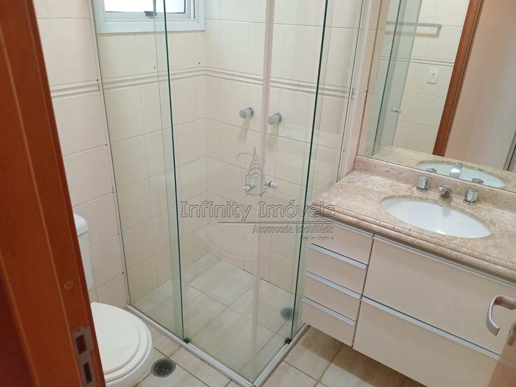 Apartamento em Santos, no bairro Boqueirão