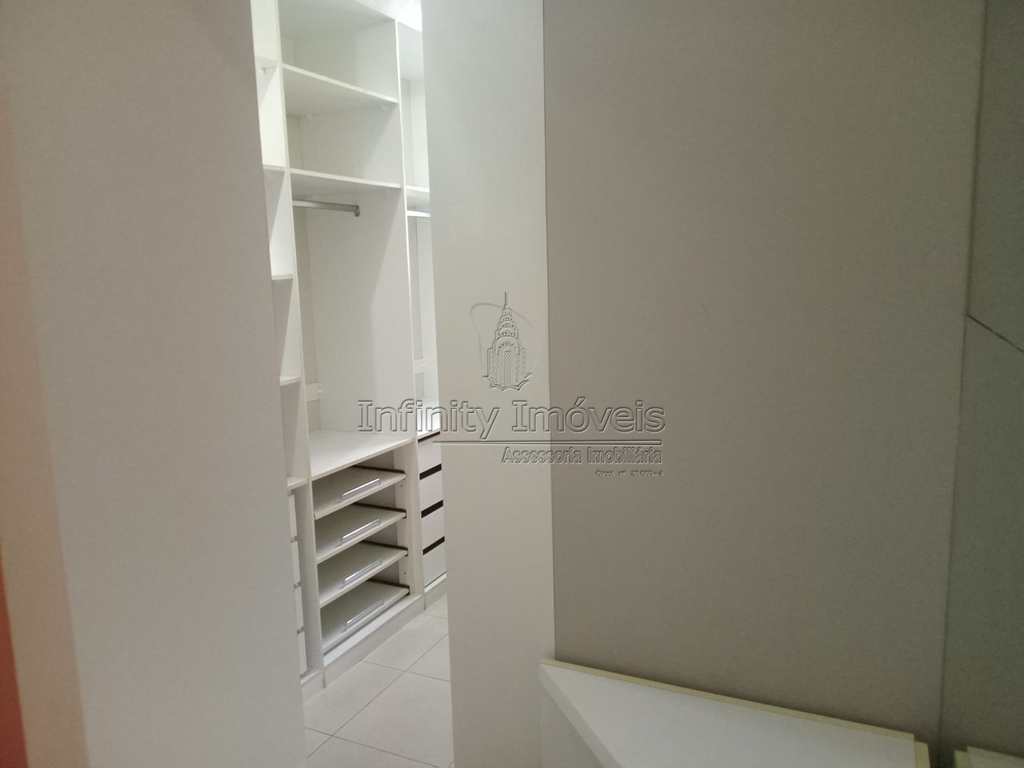 Apartamento em Santos, no bairro Boqueirão
