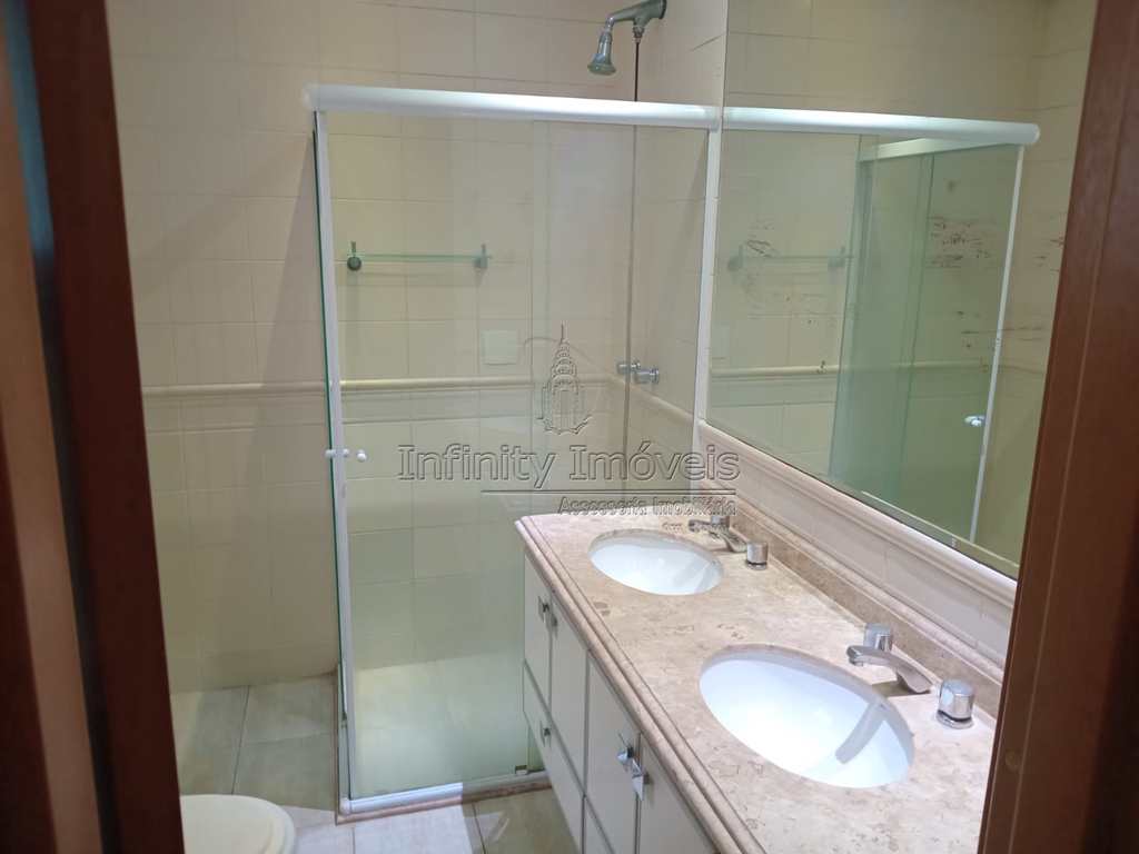 Apartamento em Santos, no bairro Boqueirão