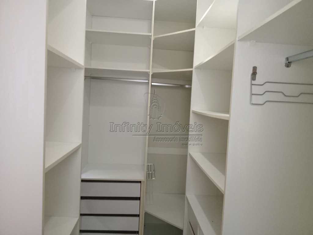 Apartamento em Santos, no bairro Boqueirão