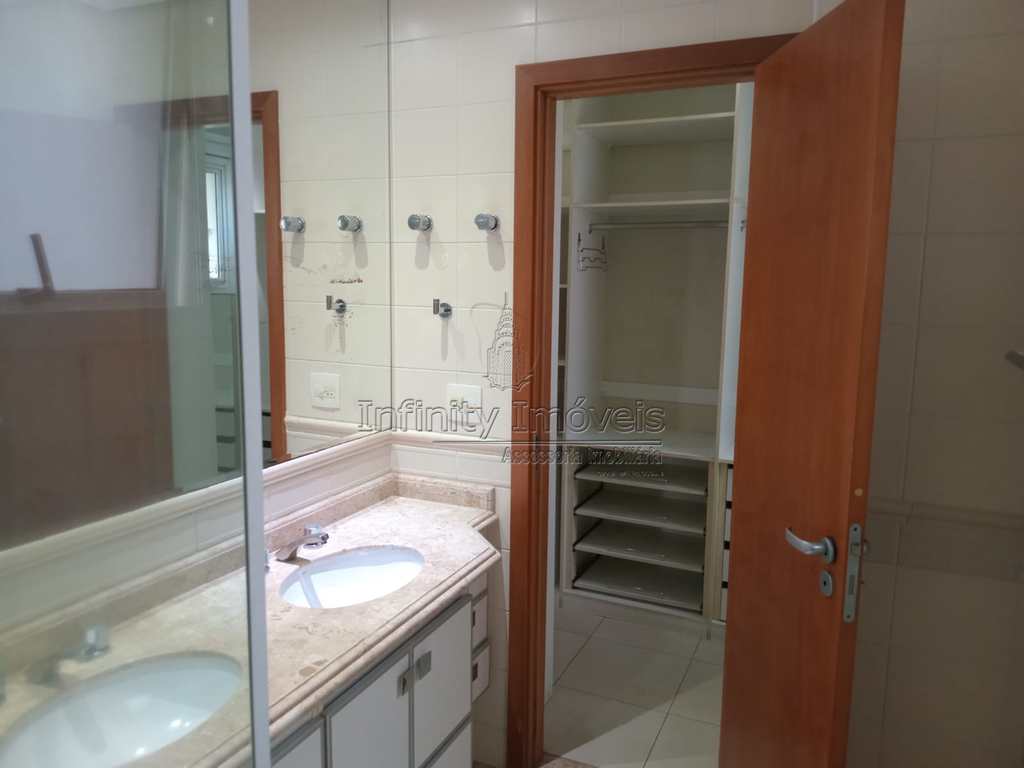 Apartamento em Santos, no bairro Boqueirão