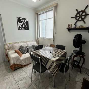 Apartamento em Santos, bairro Aparecida
