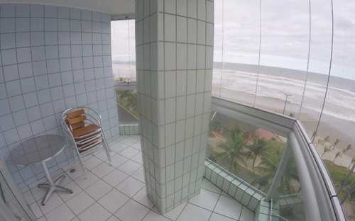 Apartamento, código 4 em Praia Grande, bairro Caiçara