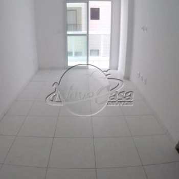 Apartamento em Praia Grande, bairro Tupi