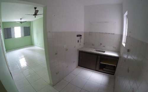 Kitnet, código 2449 em Praia Grande, bairro Mirim