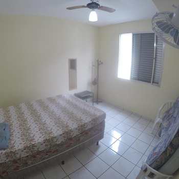 Apartamento em Praia Grande, bairro Guilhermina