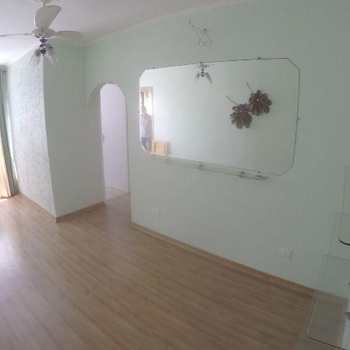 Apartamento em Praia Grande, bairro Boqueirão