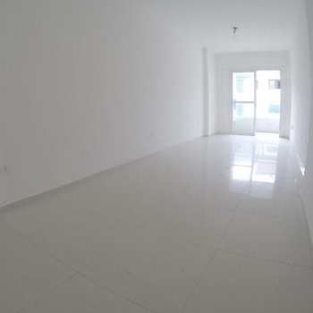 Apartamento em Praia Grande, bairro Guilhermina
