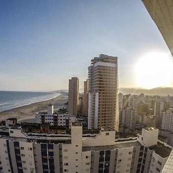 Apartamento em Praia Grande, bairro Boqueirão