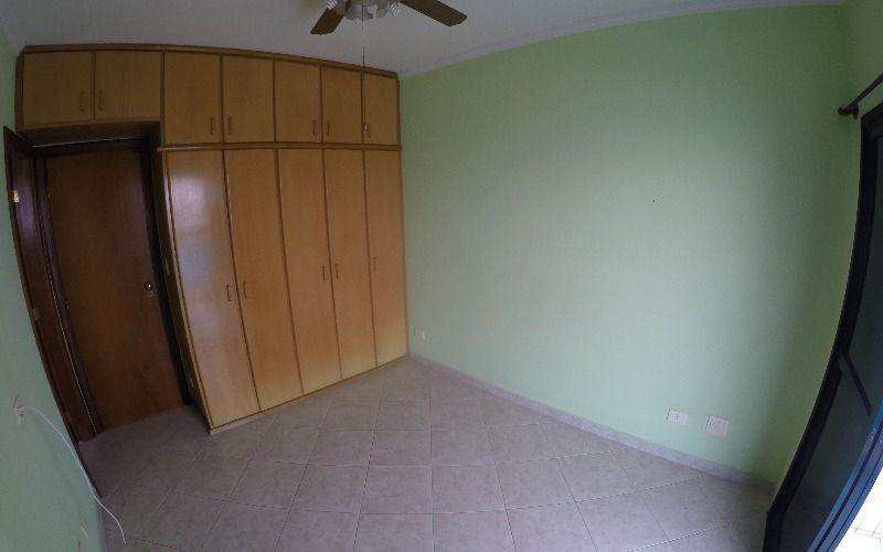 Apartamento em Praia Grande, no bairro Tupi