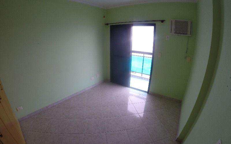 Apartamento em Praia Grande, no bairro Tupi