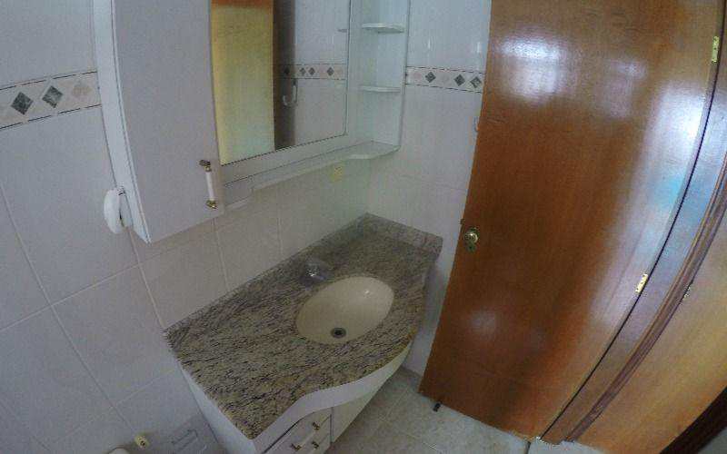 Apartamento em Praia Grande, no bairro Tupi