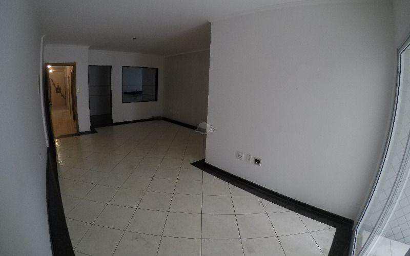 Apartamento em Praia Grande, no bairro Tupi