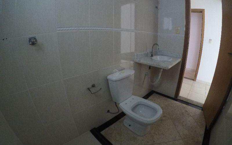 Apartamento em Praia Grande, no bairro Tupi