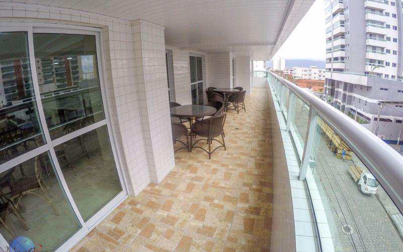 Apartamento em Praia Grande, no bairro Ocian