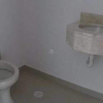 Apartamento em Praia Grande, bairro Guilhermina