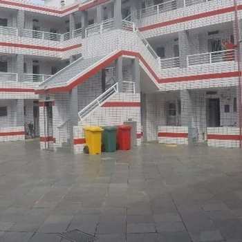 Kitnet em Praia Grande, bairro Guilhermina