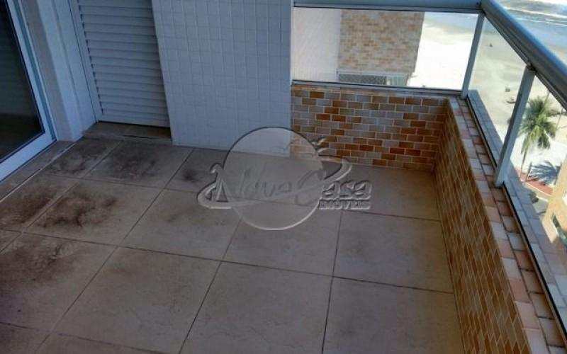 Apartamento em Praia Grande, no bairro Ocian