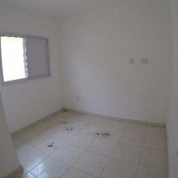 Casa em Praia Grande, bairro Vila Sônia