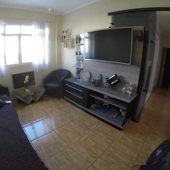 Apartamento em Praia Grande, bairro Guilhermina