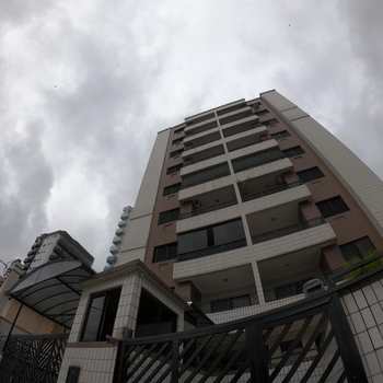 Apartamento em Praia Grande, bairro Guilhermina