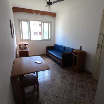 Apartamento em Praia Grande, bairro Guilhermina