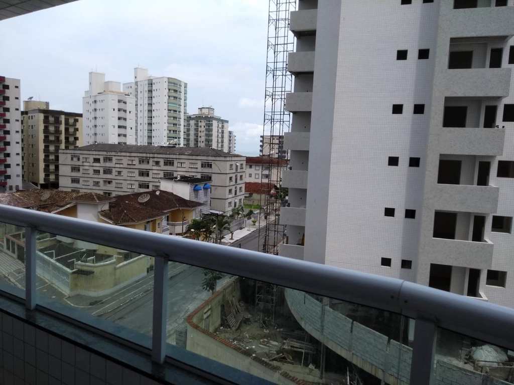 Apartamento em Praia Grande, no bairro Caiçara