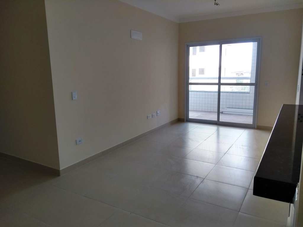 Apartamento em Praia Grande, no bairro Caiçara