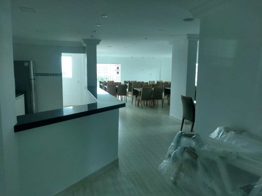Apartamento em Praia Grande, no bairro Caiçara