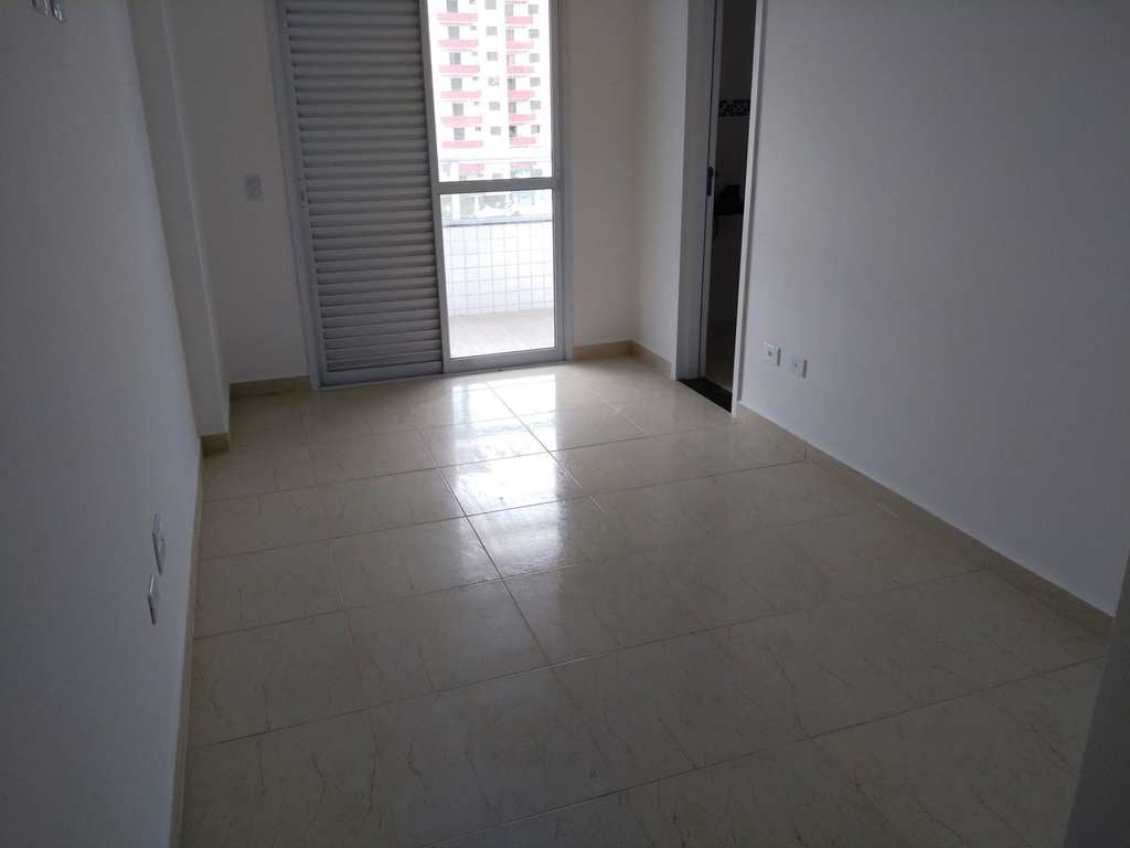 Apartamento em Praia Grande, no bairro Caiçara