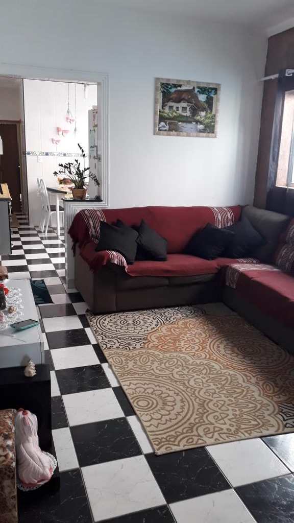 Casa em Praia Grande, no bairro Tupi