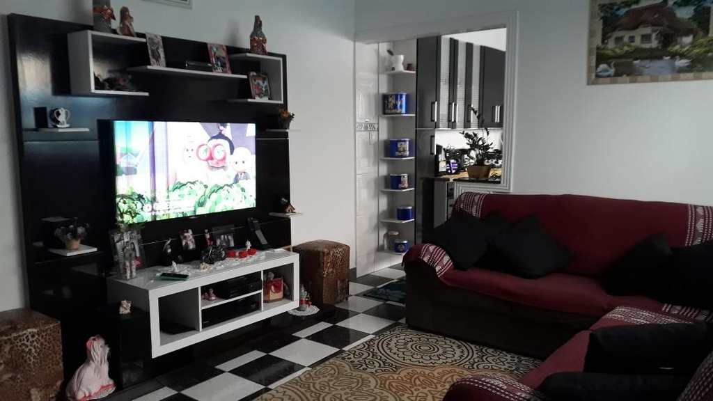 Casa em Praia Grande, no bairro Tupi