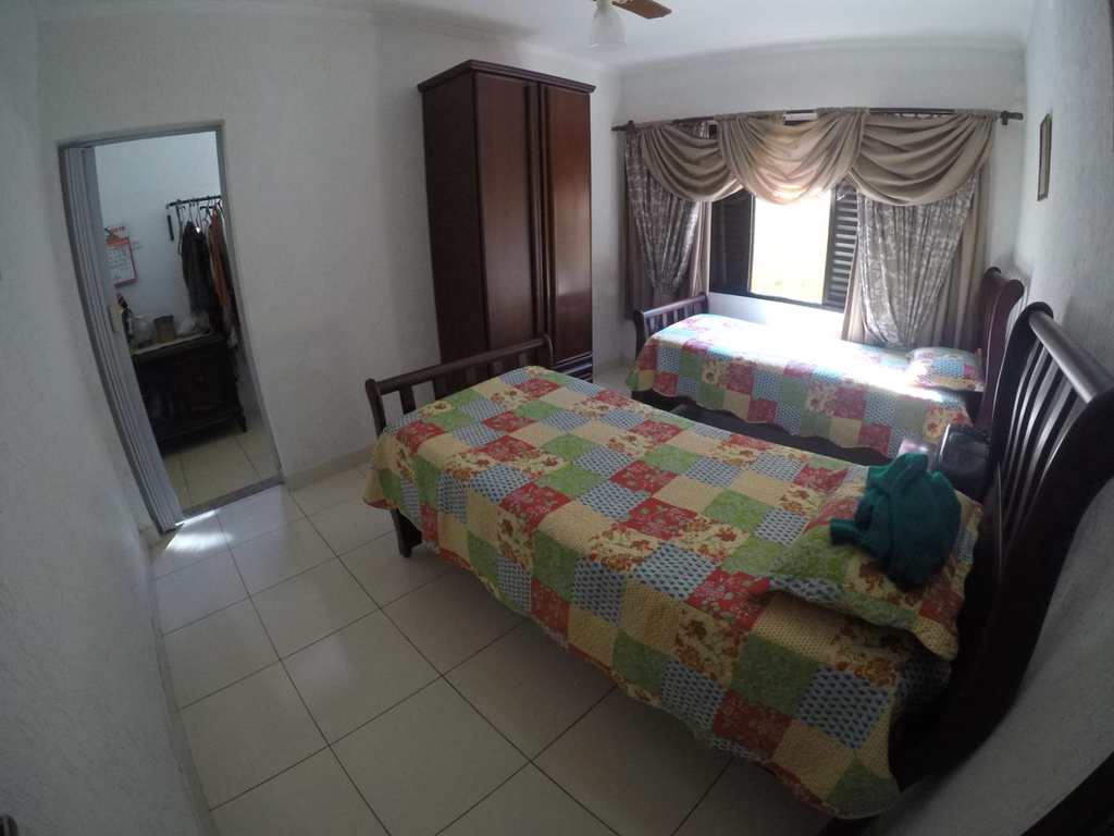 Casa em Praia Grande, no bairro Aviação