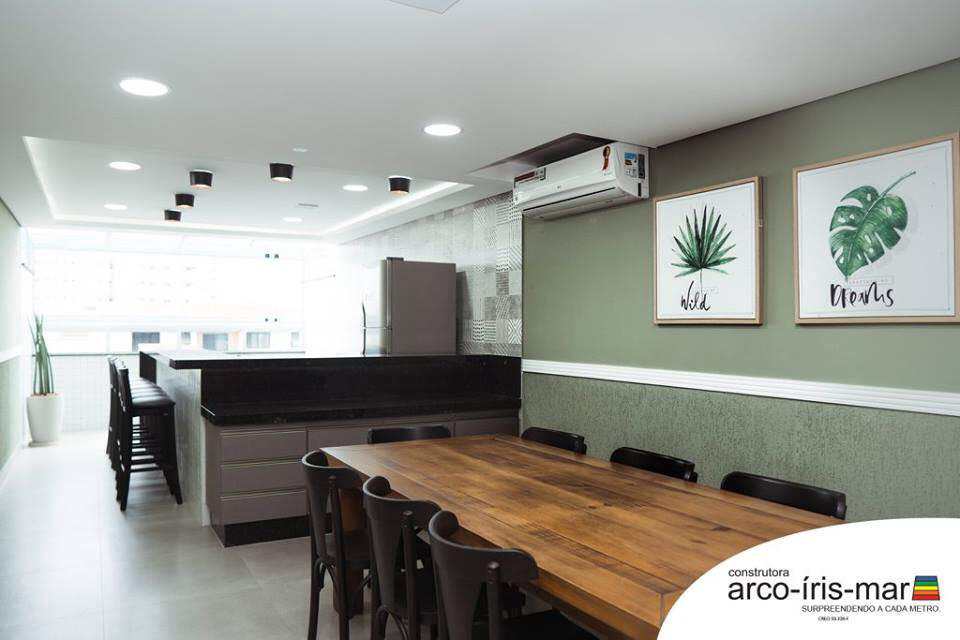 Apartamento em Praia Grande, no bairro Canto do Forte