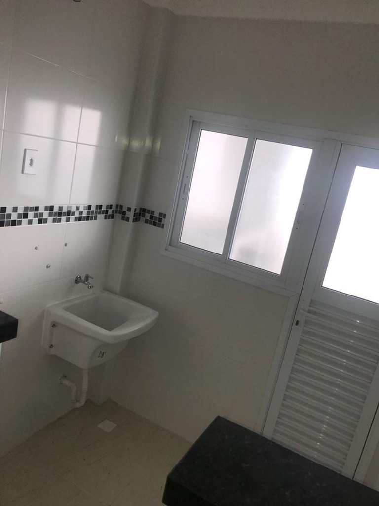 Apartamento em Praia Grande, no bairro Caiçara
