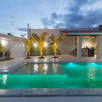 Casa em Praia Grande, bairro Flórida