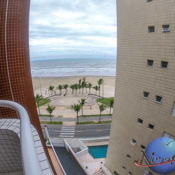 Apartamento em Praia Grande, bairro Maracanã