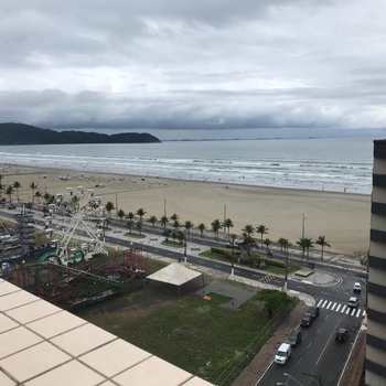 Kitnet em Praia Grande, bairro Aviação